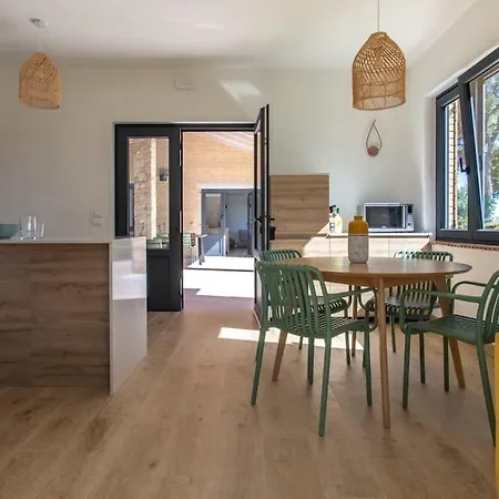 Casa Gemelli With Pool, Airco And Ev Charger فيلة *