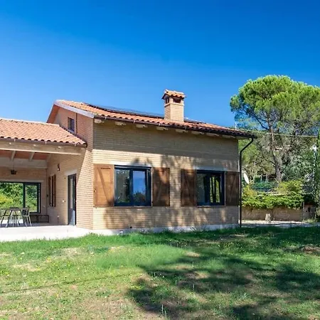 Casa Gemelli With Pool, Airco And Ev Charger Villa *